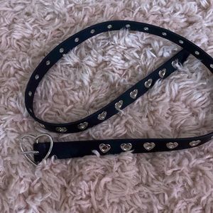 Y2K heart belt